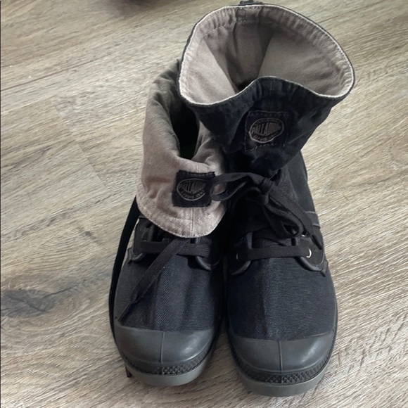 Palladium Shoes - NEW Woman’s Palladium Flex Black Canvas Shoes sz 8
